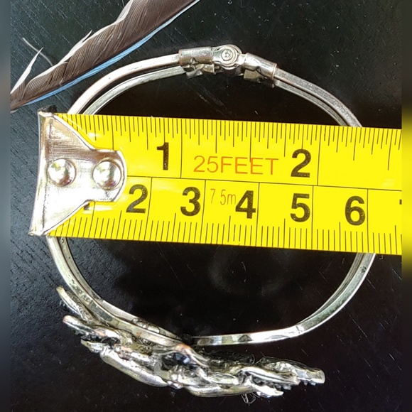 🦉 Stunning & Unique Owl Bracelet - Picture 4 of 5